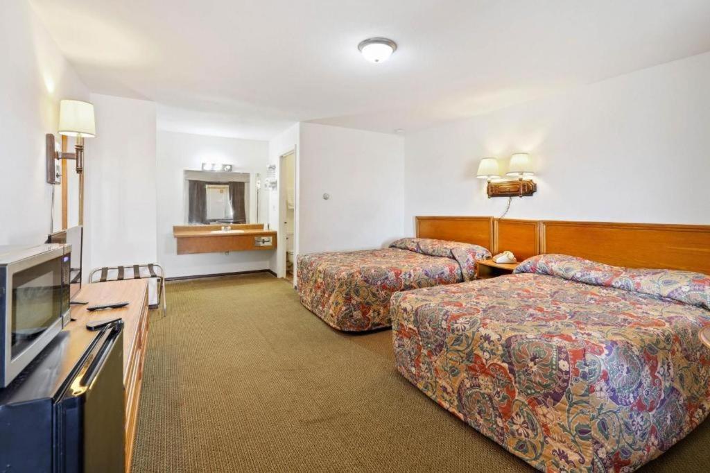 Hotel O Oskaloosa - Hwy 63/92 Exteriör bild