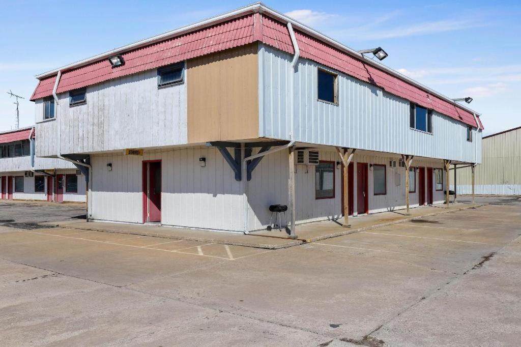 Hotel O Oskaloosa - Hwy 63/92 Exteriör bild